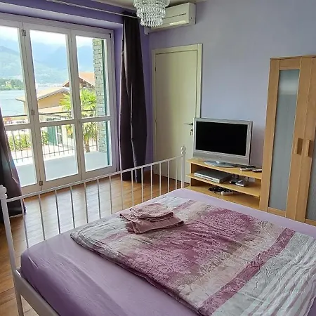 Grosszuegiges Mit Pool Fast Direkt Am Holiday home Colico